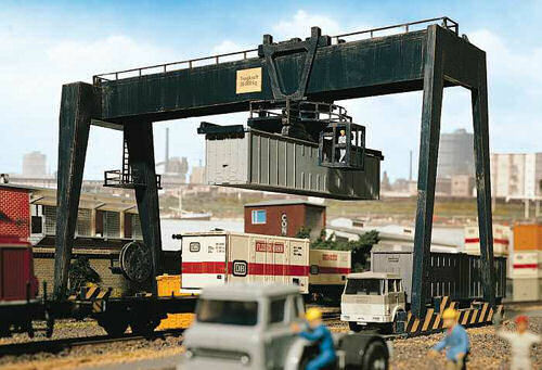Vollmer 47905 container - 47905, crane