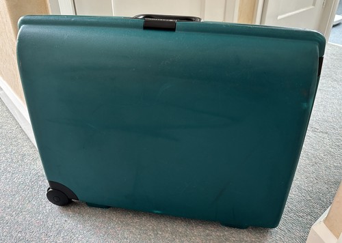 Carlton hard shell suitcase - carlton,