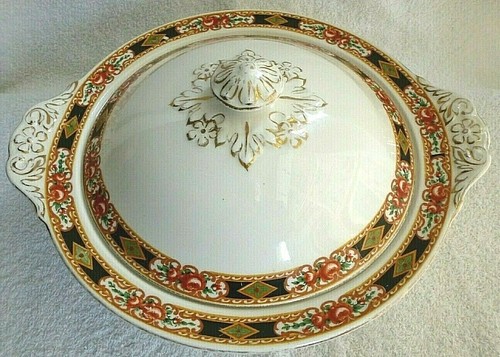 Tureen vegetable dish server - tureen.,