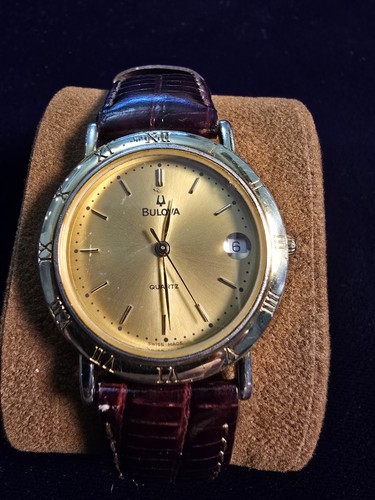 Vintage bulova swiss - bulova, quartz