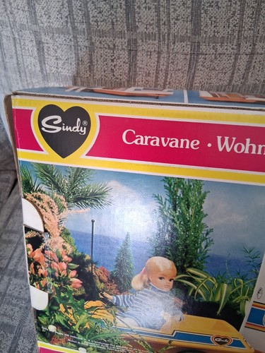 Sindy vintage caravan - comes, in