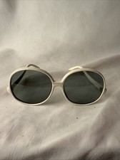 Vintage 60s White Grandma