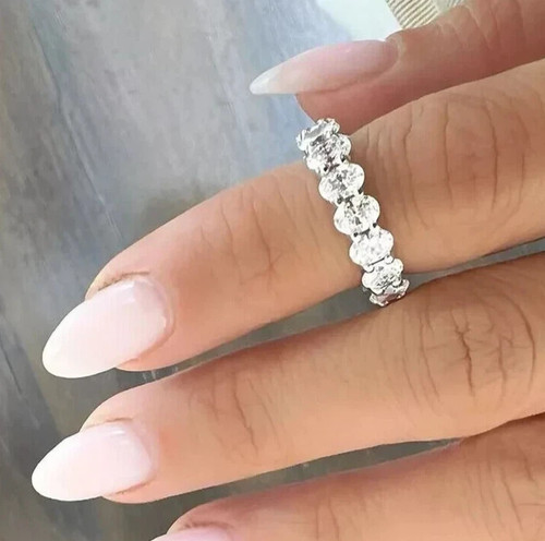 Oval cut natural - 4.50, ct