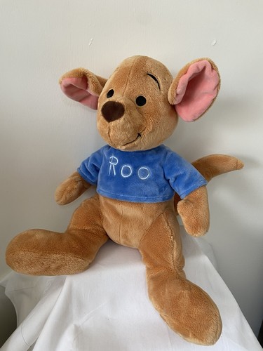 Walt disney store winnie - walt,