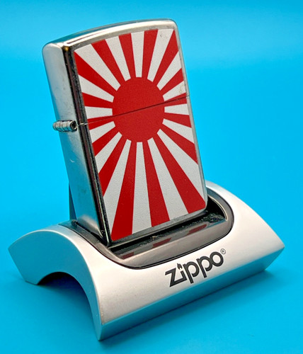 Genuine brand new - 2021, zippo