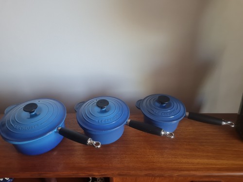 Creuset cast iron pan - le,