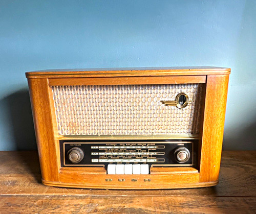 Bush vintage valve radio - bush,