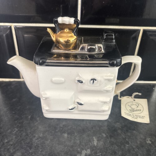 The teapottery aga style - the,