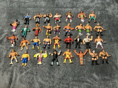 Wwe wwf hasbro figures - wwe,