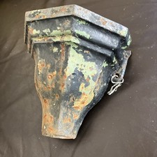 Victorian cast iron rain - cast,
