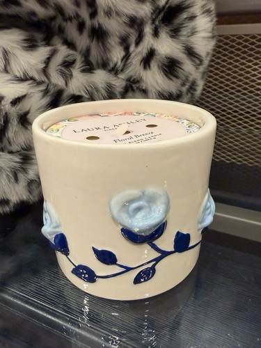 Laura ashley soy - soy, candle