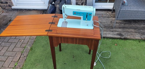 Singer 348 sewing machine - 348,