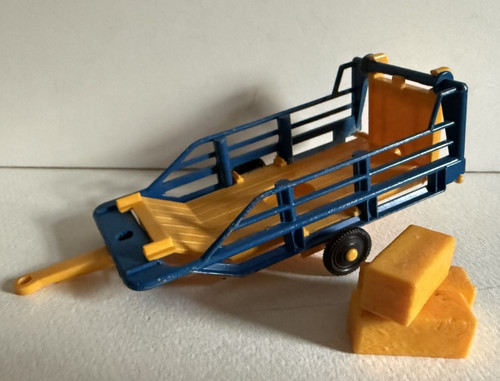 Britains bale sledge cart - bale,