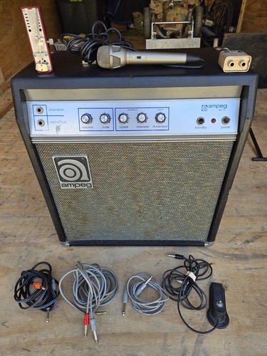 Vintage ampeg guitar amp - ac-12,