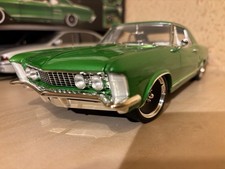 1/18 Acme 1964 Buick Riviera