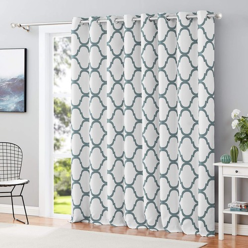 Moroccan wide curtains room - moroccan,