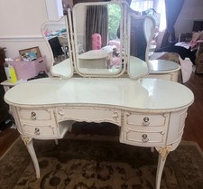 A Beautiful French Style Vintage Shabby Chic Dressing Table Desk