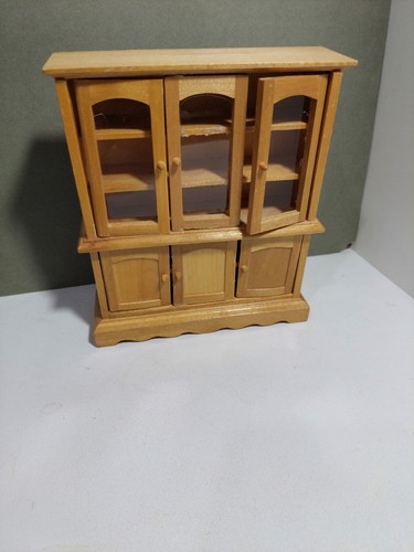 Dolls house 12th - dolls, large