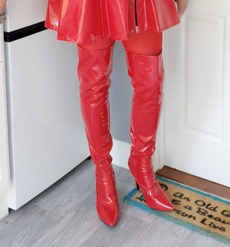 Red shiny patent pvc thigh - shiny,