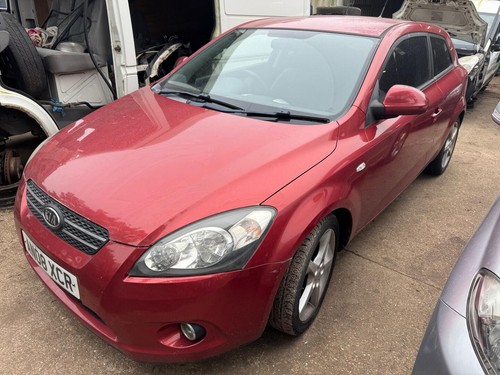 Kia pro ceed mk1 - kia,