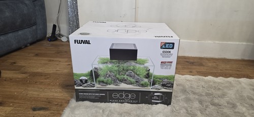 Fluval edge 23l - fluval,