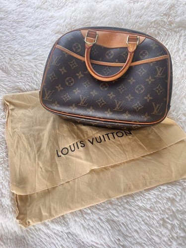 Authentic louis vuitton - authentic,