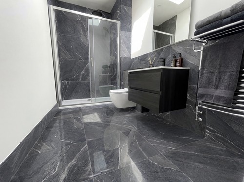 Dark grey marble gloss - dark,