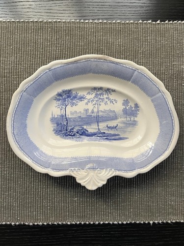 Davenport blue white oval - blue,