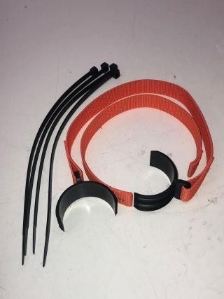 Mountain belt holding strap