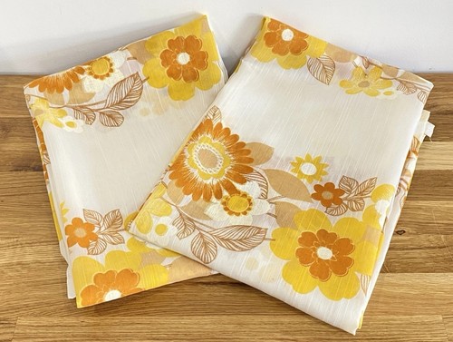Retro yellow sheer - 70’s,