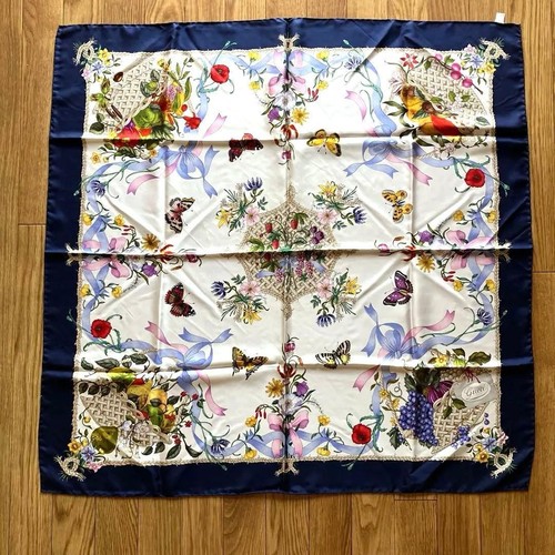 Gucci flowers and butterflies - gucci,
