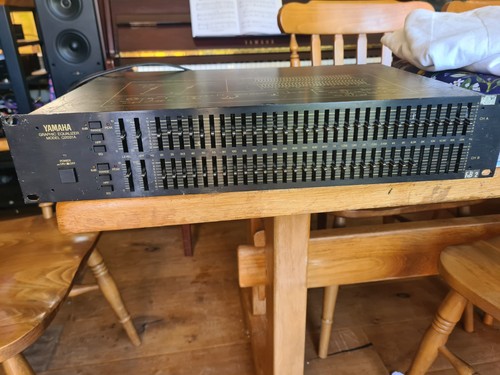Yamaha q2031a graphic - yamaha, eq