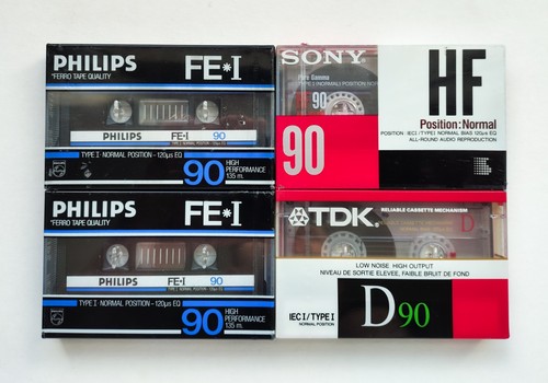 Blank cassette tapes - x,