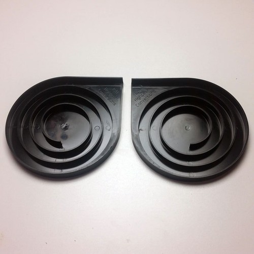 Pair tambour door - door, spirals