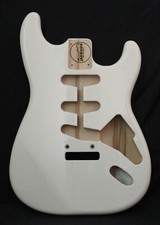 Stratocaster body olympic
