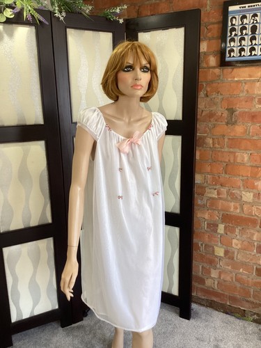 Vintage 1960 baby doll - vintage,
