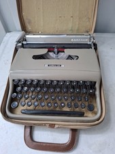 Olivetti Lettera 22 Vintage