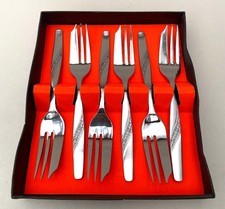 Set of 6 Vintage Valiant