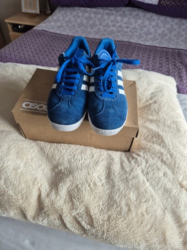Blue adidas gazelles size - size, 8