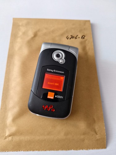 Vintage sony ericsson w300i - vintage,