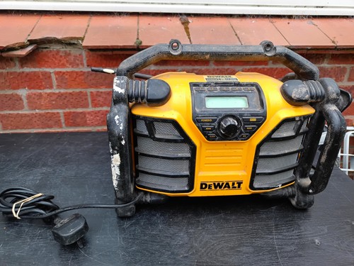 Dewalt dcr016 fm1 aux site - dcr016, am/fm1/aux