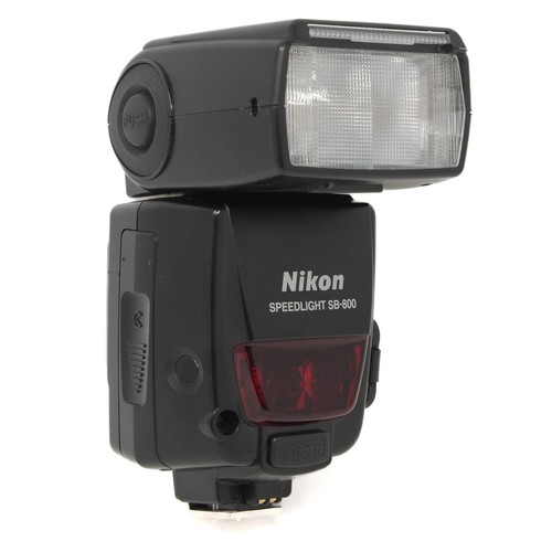 Used nikon 800 speedlight - used,