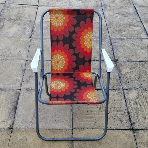 Deck chair vintage floral - deck,