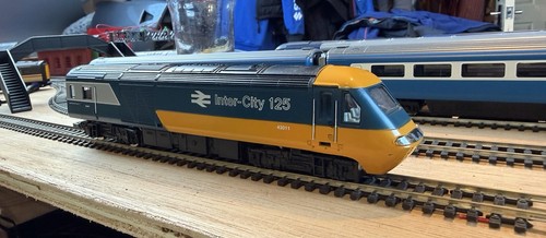 Hornby class hst intercity - hornby,