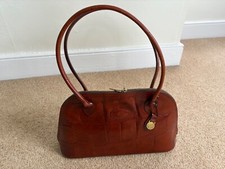 Beautiful Mulberry Congo