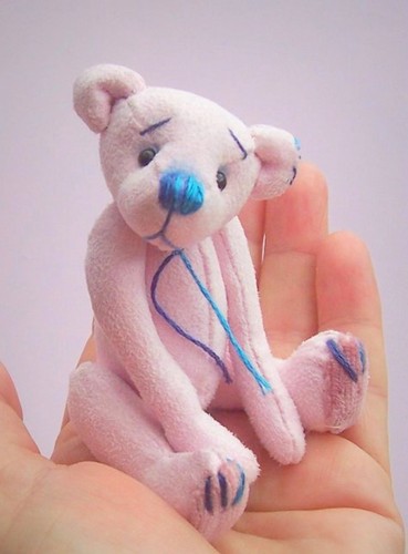 Bruce teddy bear sewing