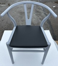 Set Of 4 Wishbone chairs Hans