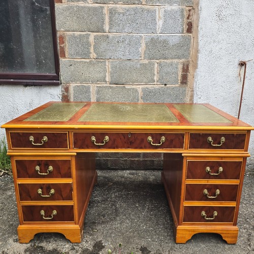 Beautiful large splid wood - large,