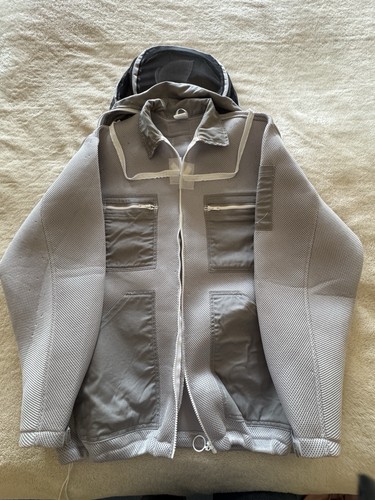 Unbranded half bee - unbranded,