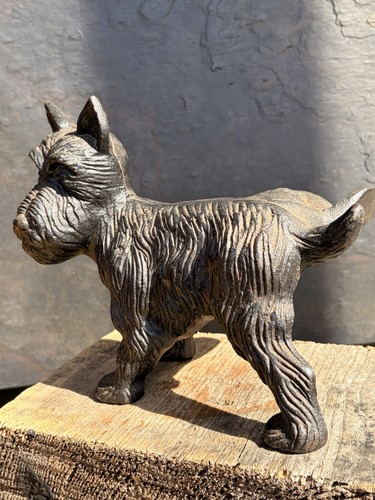 Vintage cast iron scottie dog - cast,